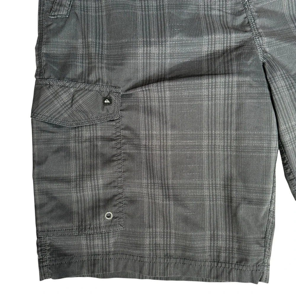 Quiksilver Amphibians Mens Board Shorts‎ 38 Quick Dry Casual Swimwear Boat READ
